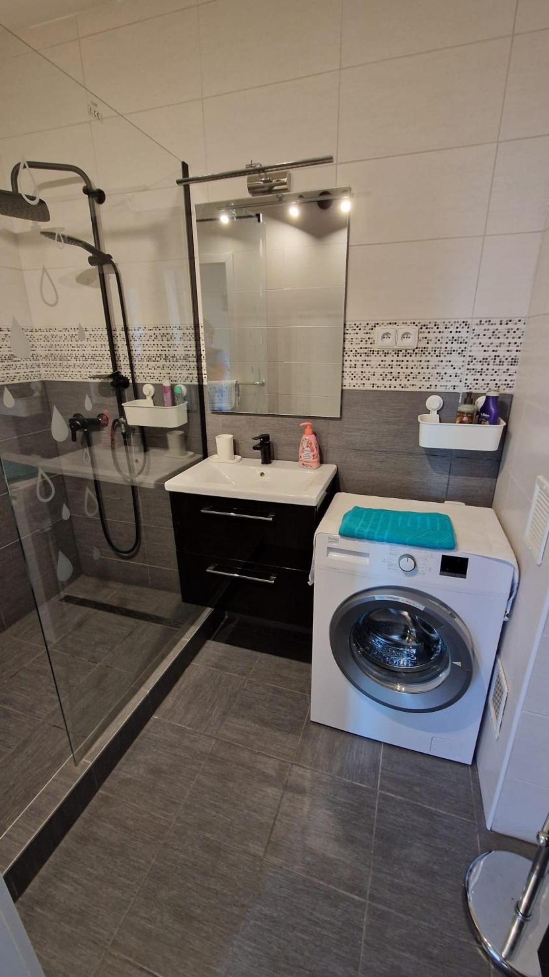 Byt S Jedinecnym Vyhledem Decin Extérieur photo